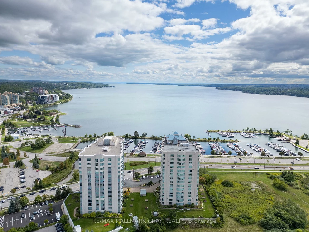 2, Toronto, City Centre, Barrie