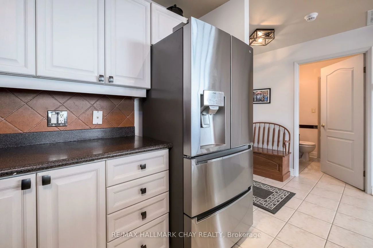2, Toronto, City Centre, Barrie