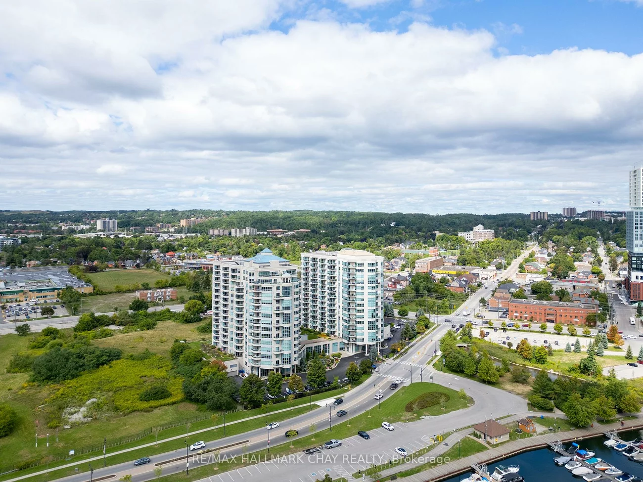 2, Toronto, City Centre, Barrie