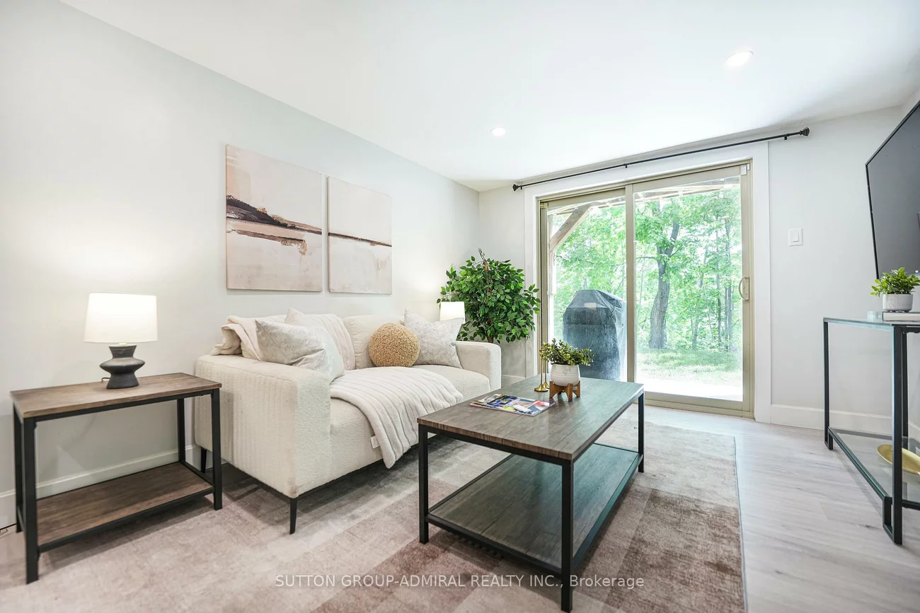 16, Evergreen, Ardagh, Barrie