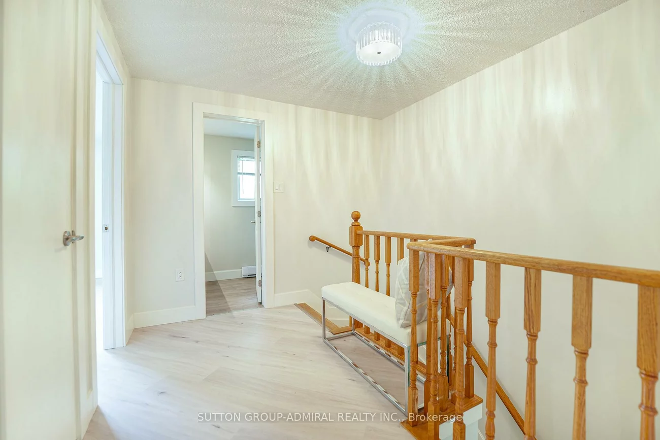 16, Evergreen, Ardagh, Barrie