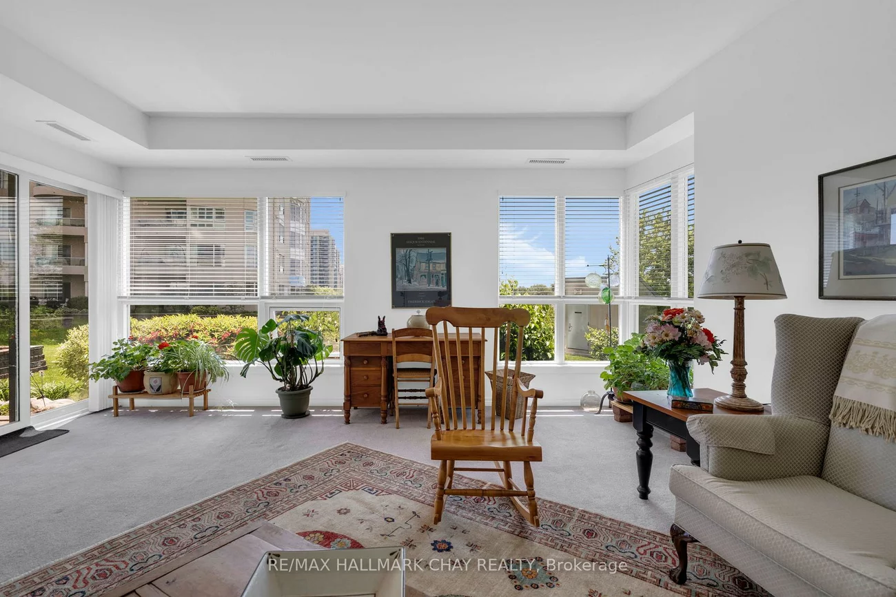 6, Toronto, City Centre, Barrie