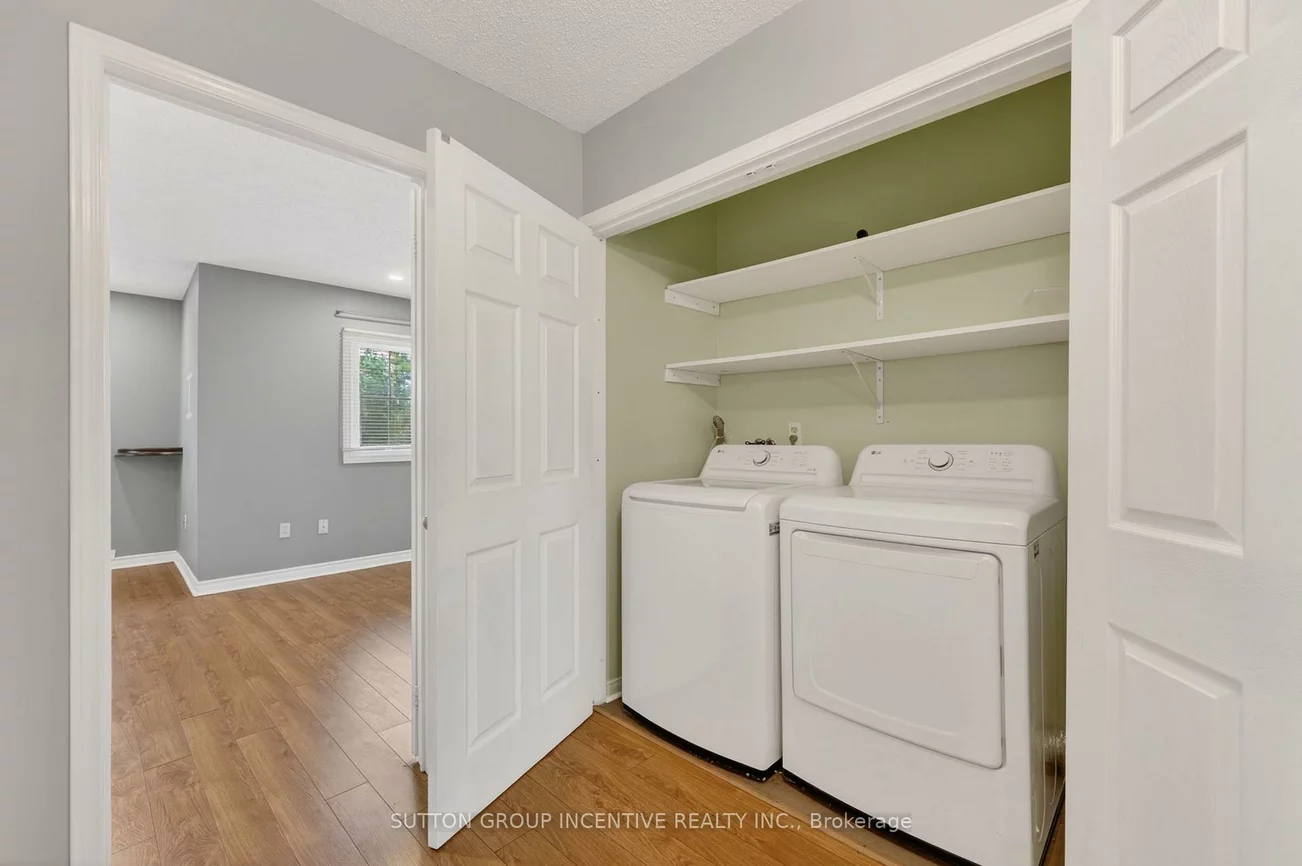 165, Kozlov, West Bayfield, Barrie