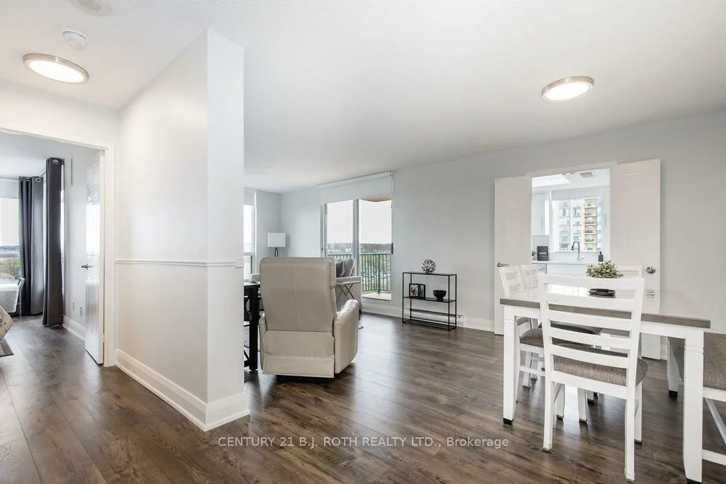 75, Ellen, City Centre, Barrie