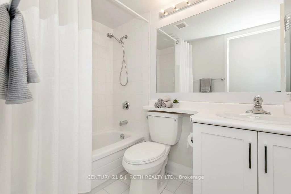 75, Ellen, City Centre, Barrie
