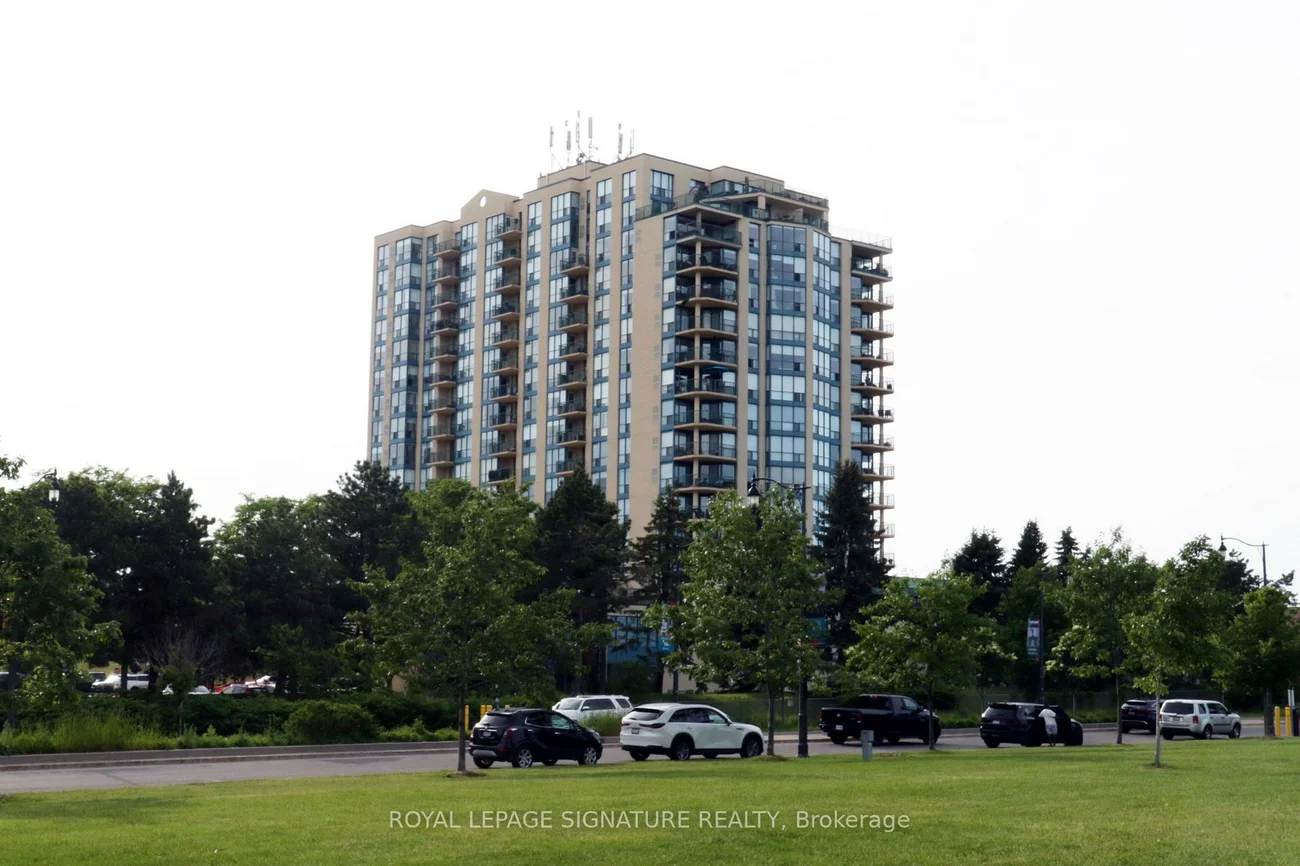 65, Ellen, City Centre, Barrie