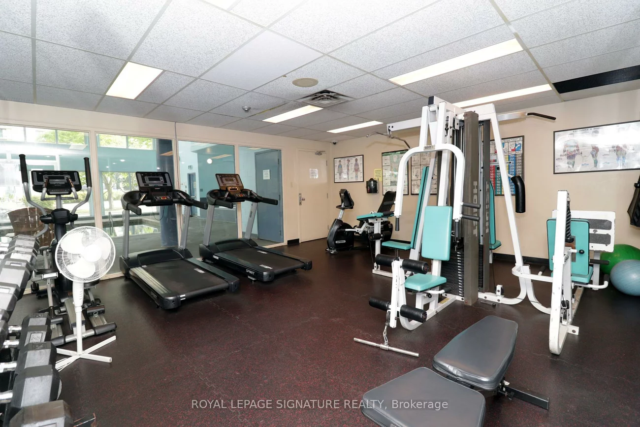65, Ellen, City Centre, Barrie