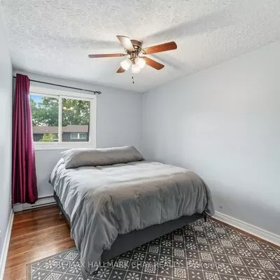 34-360, Blake, Codrington, Barrie