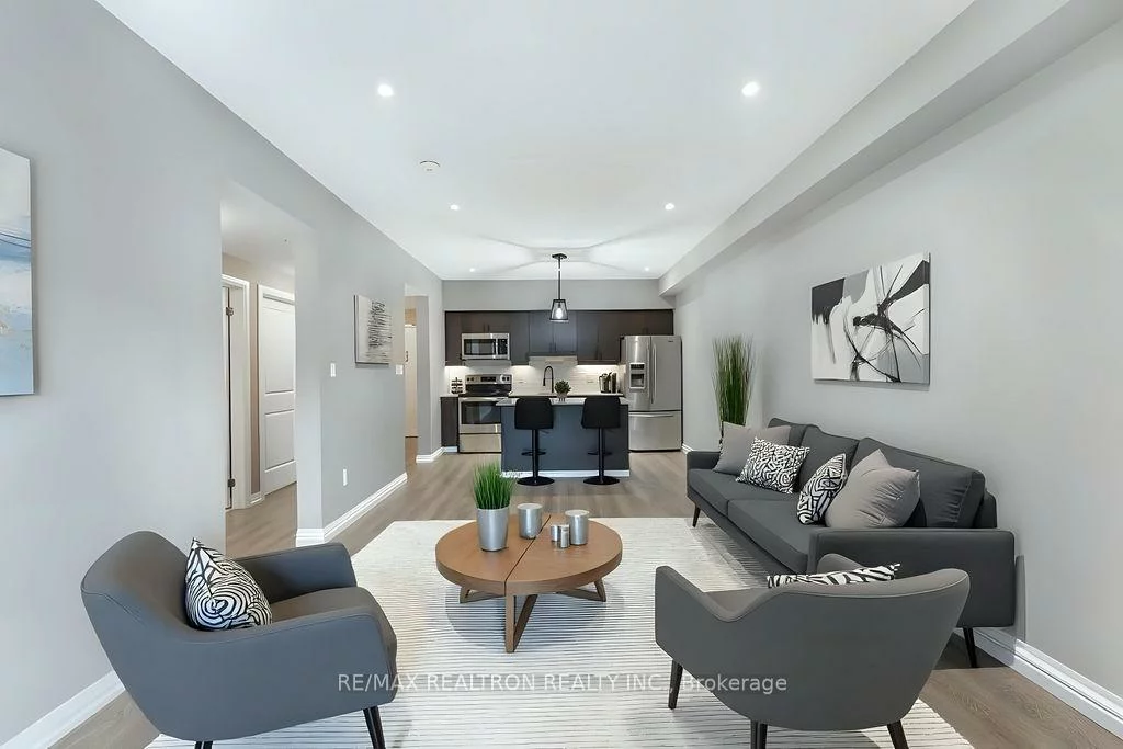 300, Essa, 400 West, Barrie