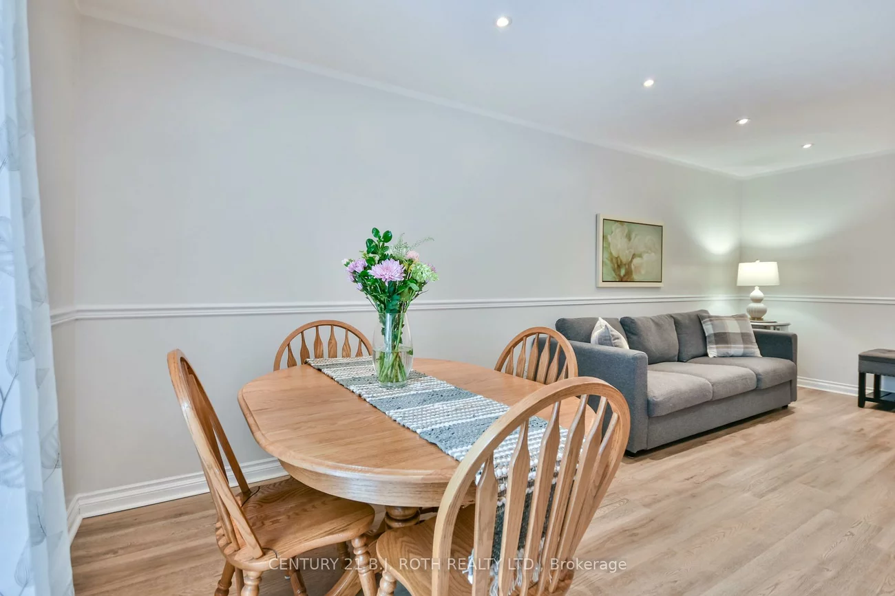 165, Kozlov, West Bayfield, Barrie