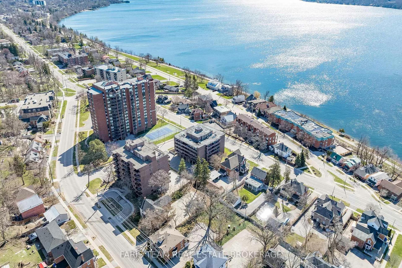 2, Albert, North Shore, Barrie