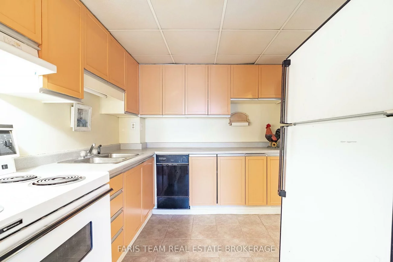 2, Albert, North Shore, Barrie