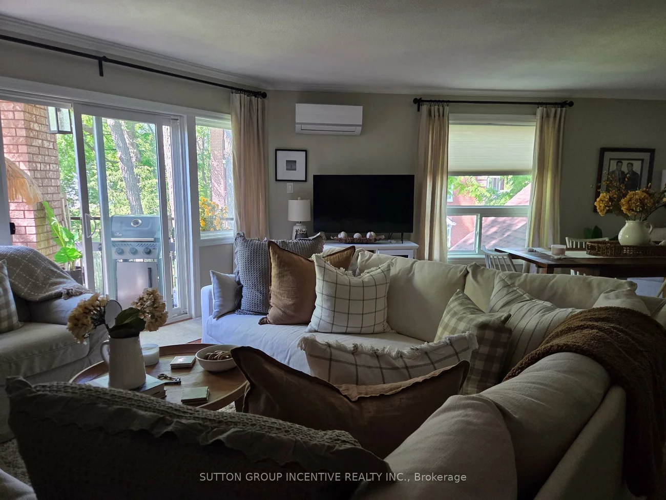 166, Owen, Wellington, Barrie