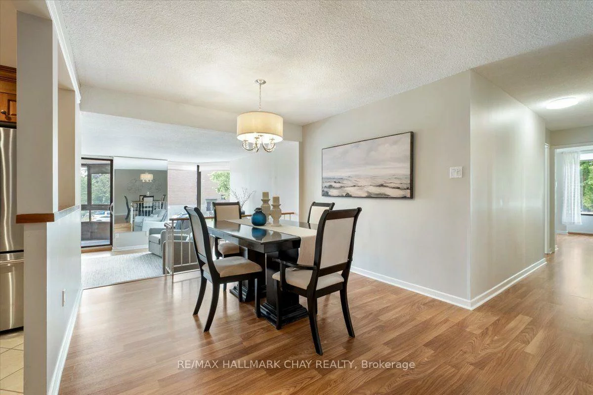 181, Collier, City Centre, Barrie