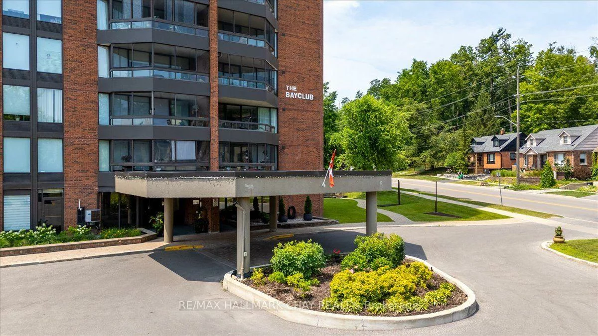 181, Collier, City Centre, Barrie