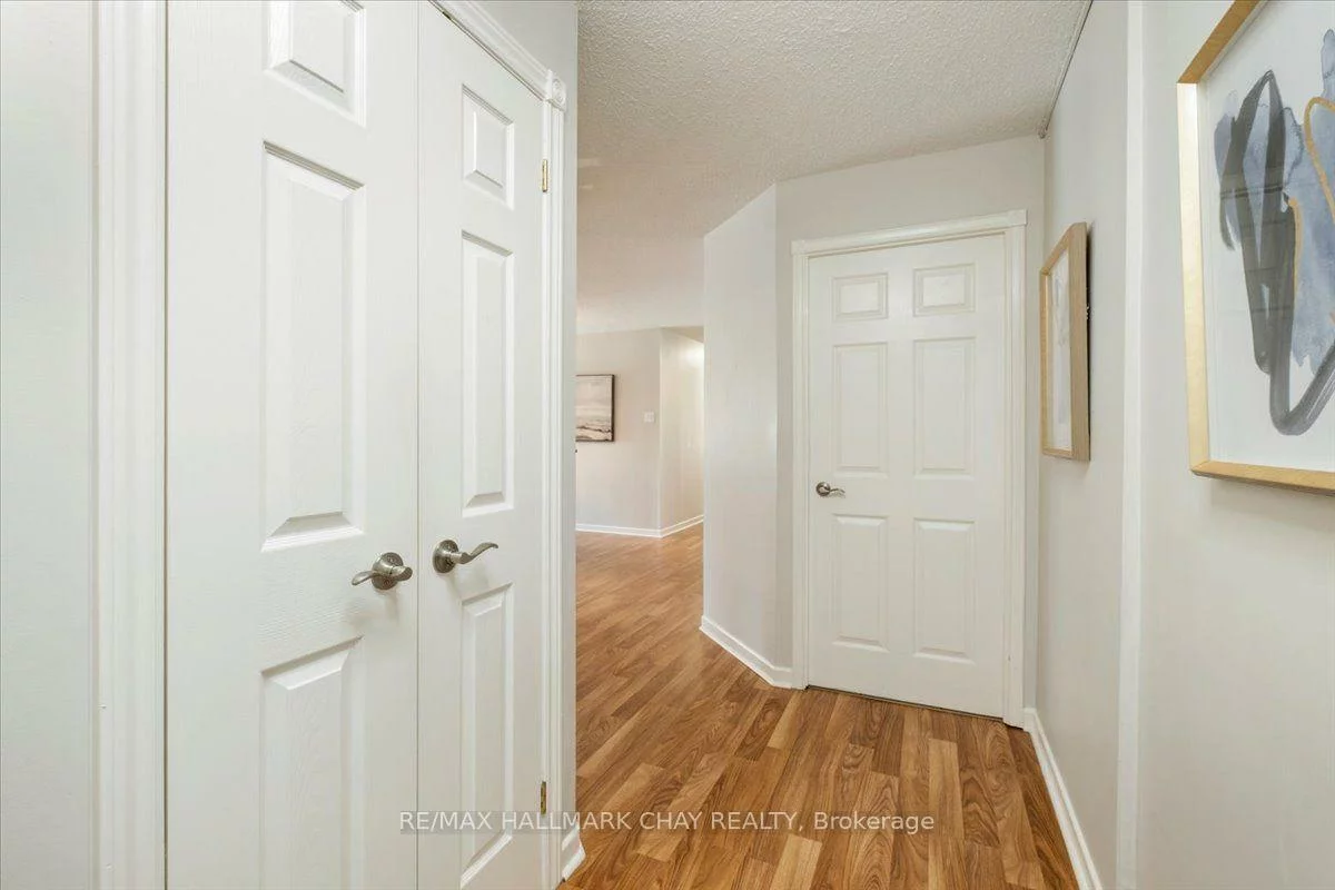 181, Collier, City Centre, Barrie
