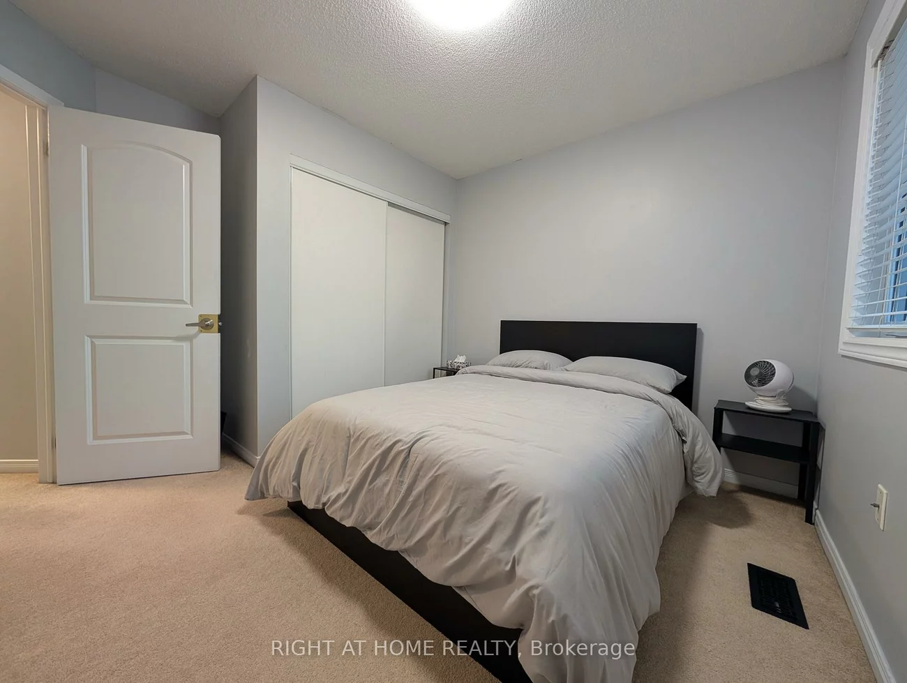 17, Cheltenham, Georgian Drive, Barrie