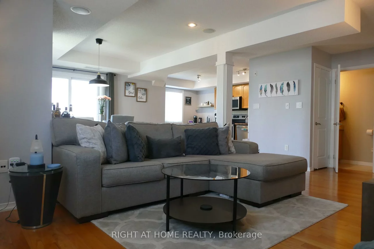 17, Cheltenham, Georgian Drive, Barrie