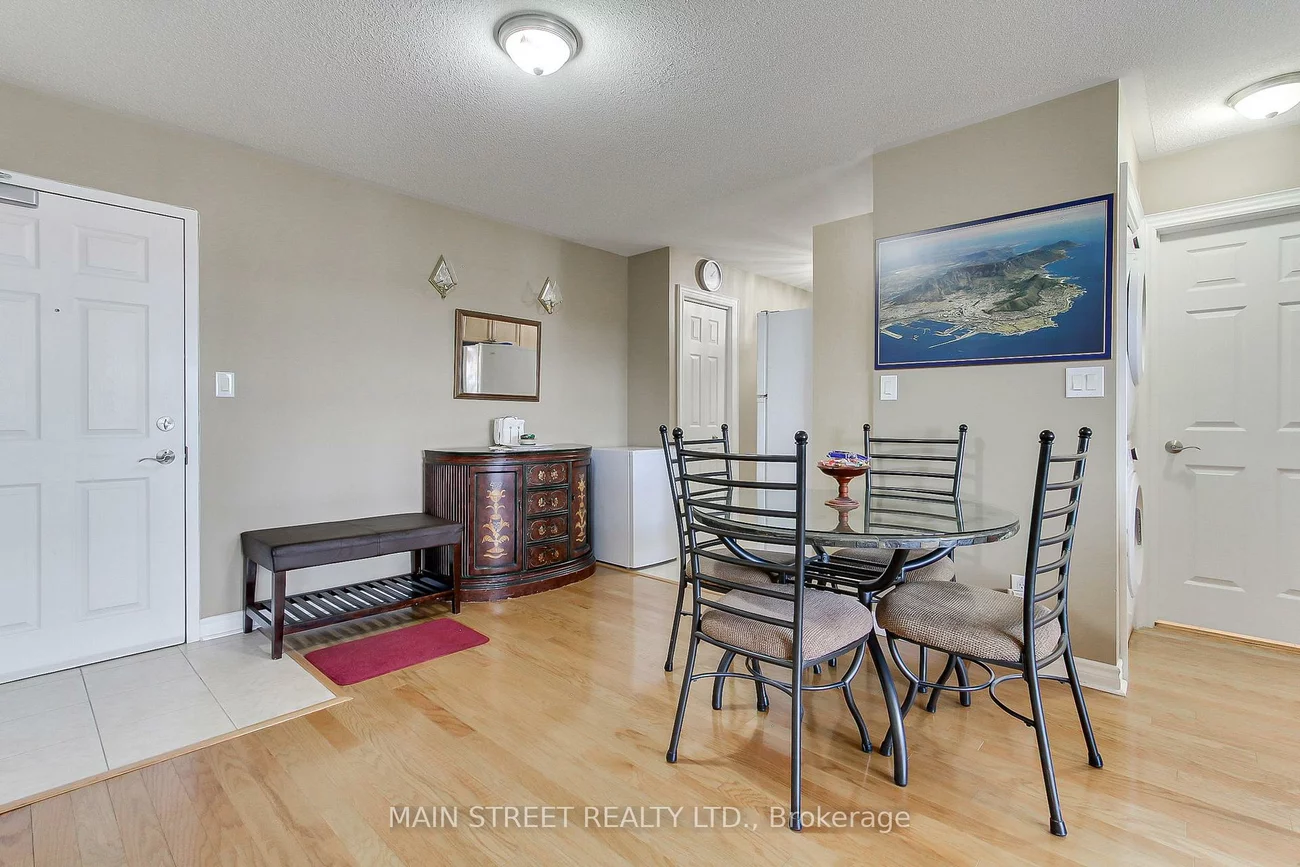 500, Mapleview, Holly, Barrie