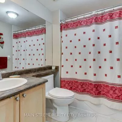 500, Mapleview, Holly, Barrie