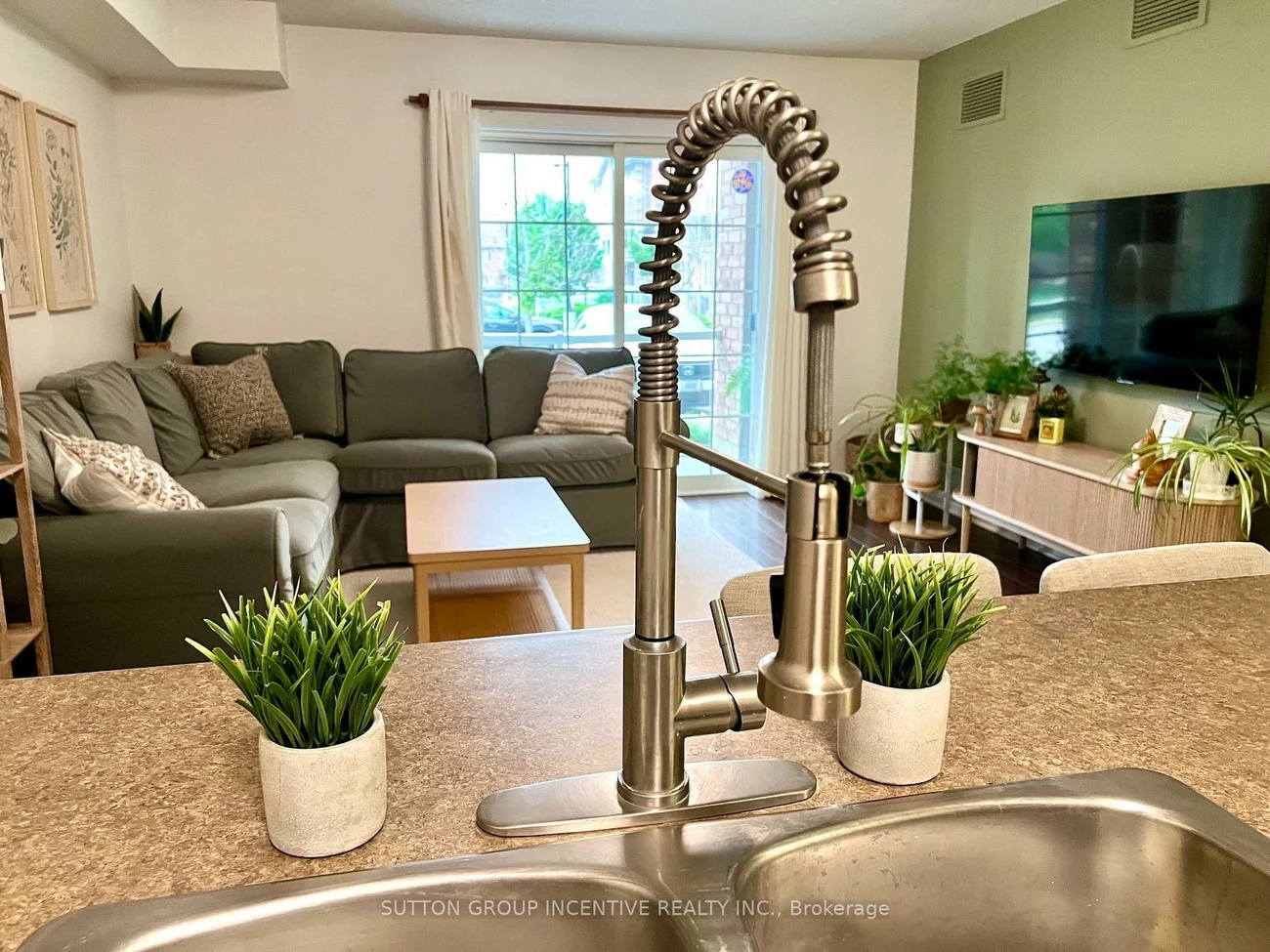 137, Sydenham Wells, Georgian Drive, Barrie