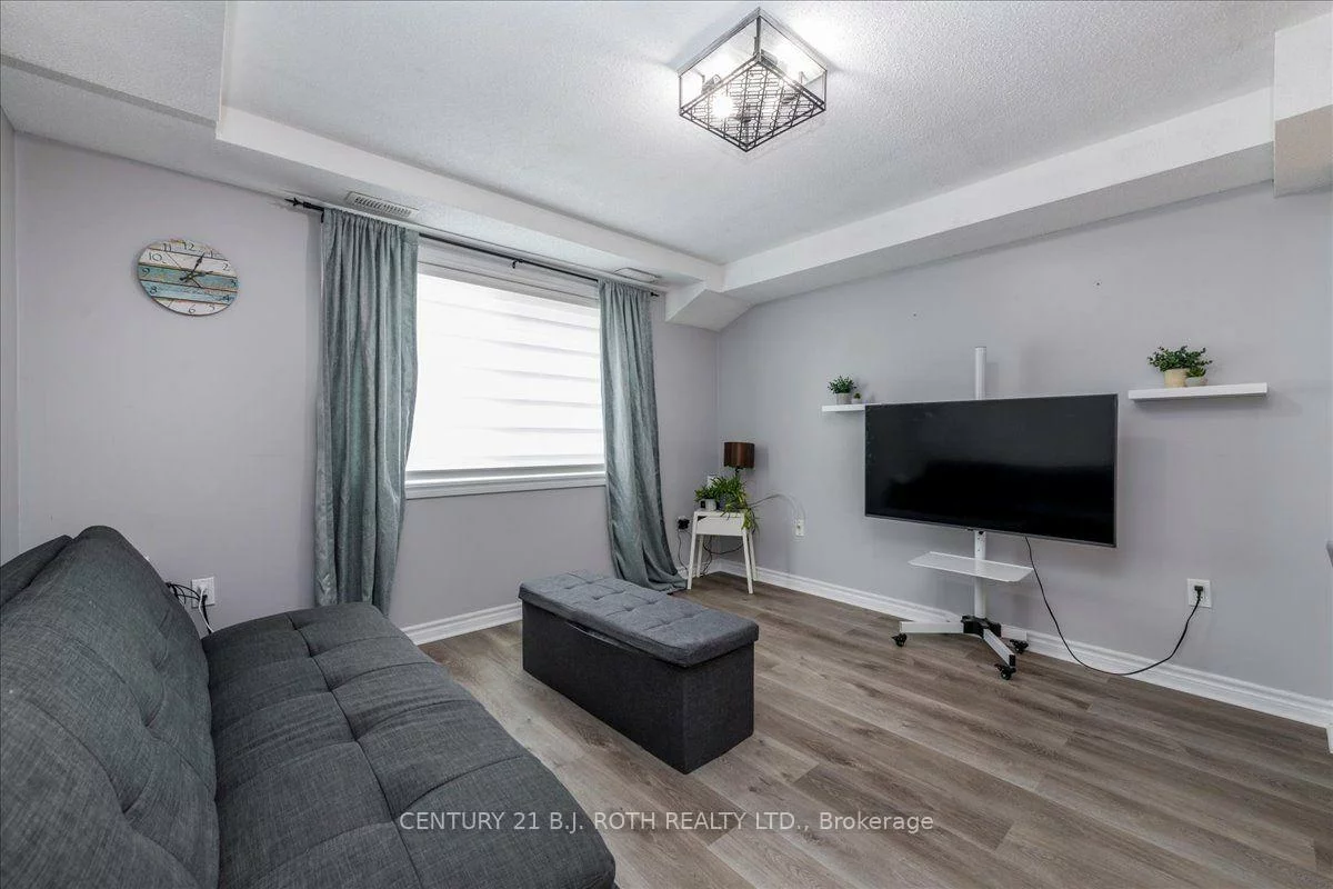 93, Goodwin, Painswick South, Barrie