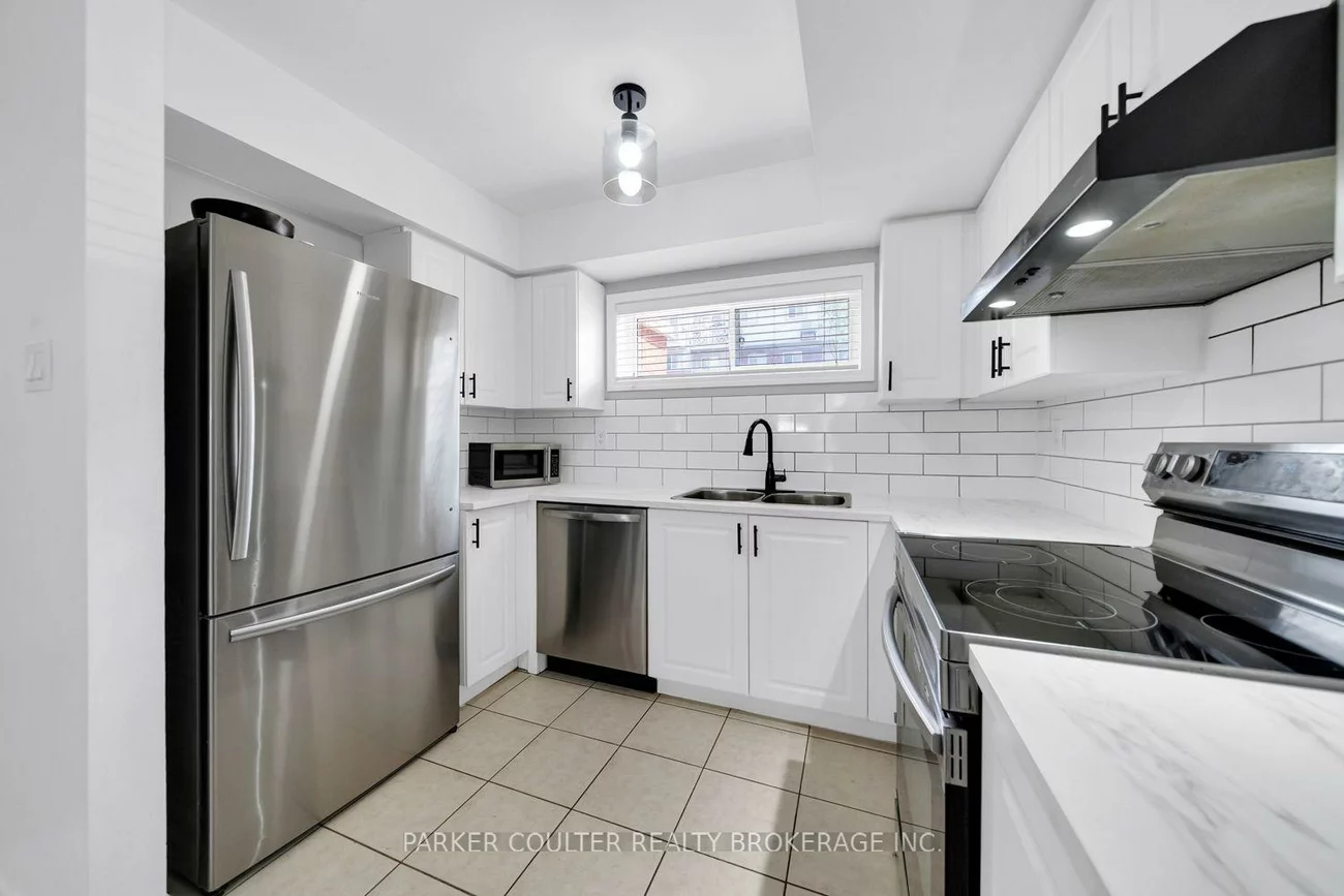241, Ferndale, Ardagh, Barrie