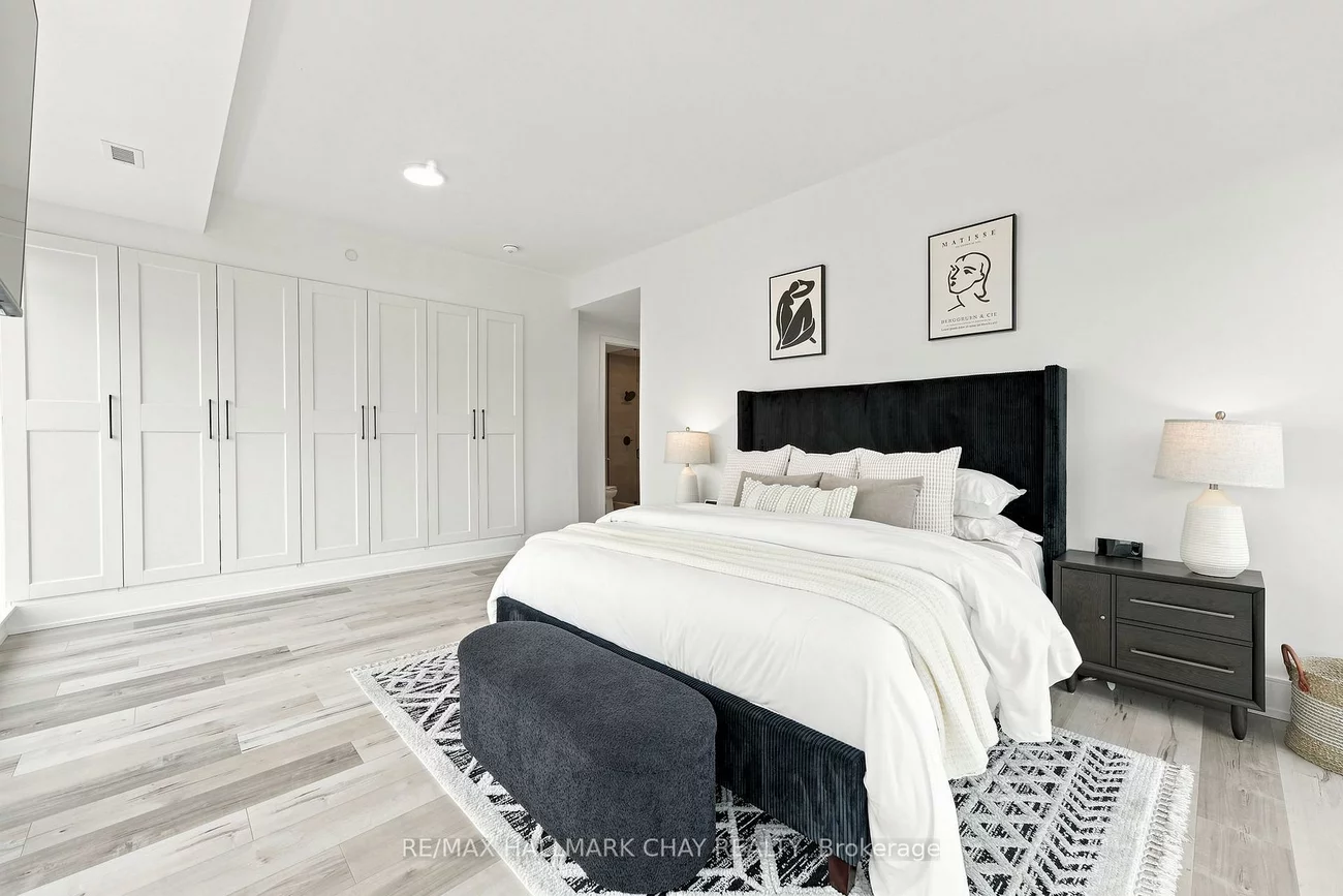 185, Dunlop, Lakeshore, Barrie