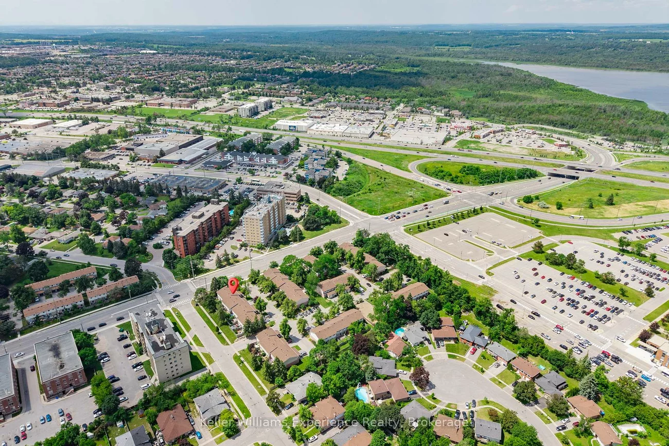 2, Bernick, Grove East, Barrie