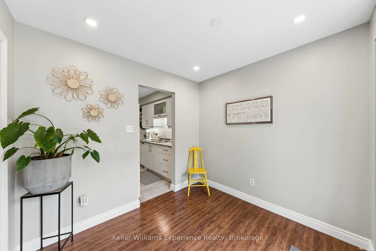 2, Bernick, Grove East, Barrie