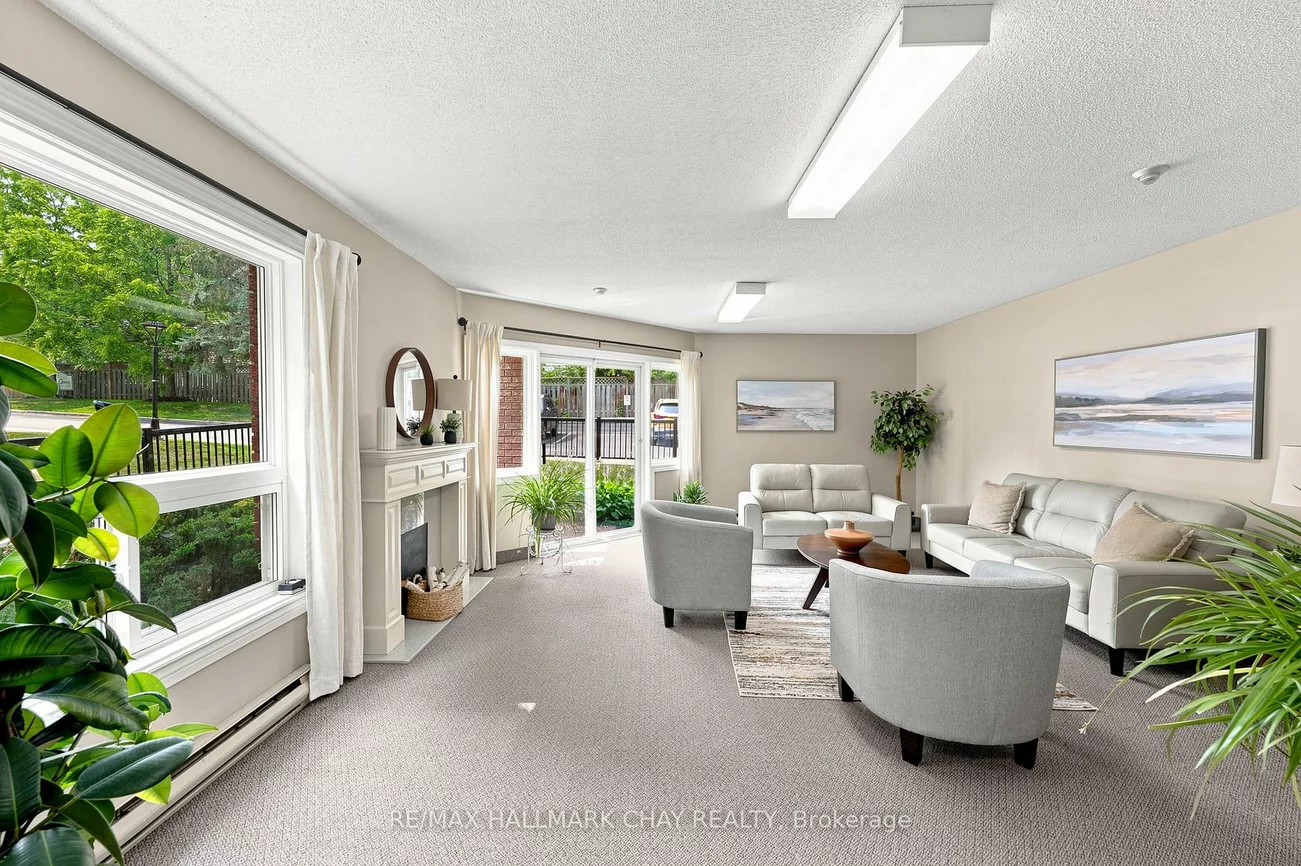 131, Clapperton, Wellington, Barrie