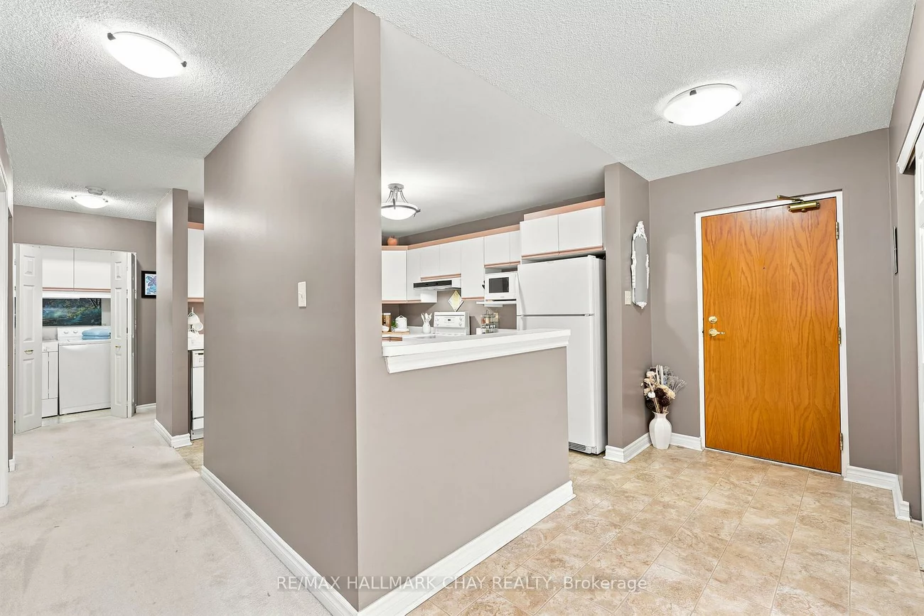 131, Clapperton, Wellington, Barrie