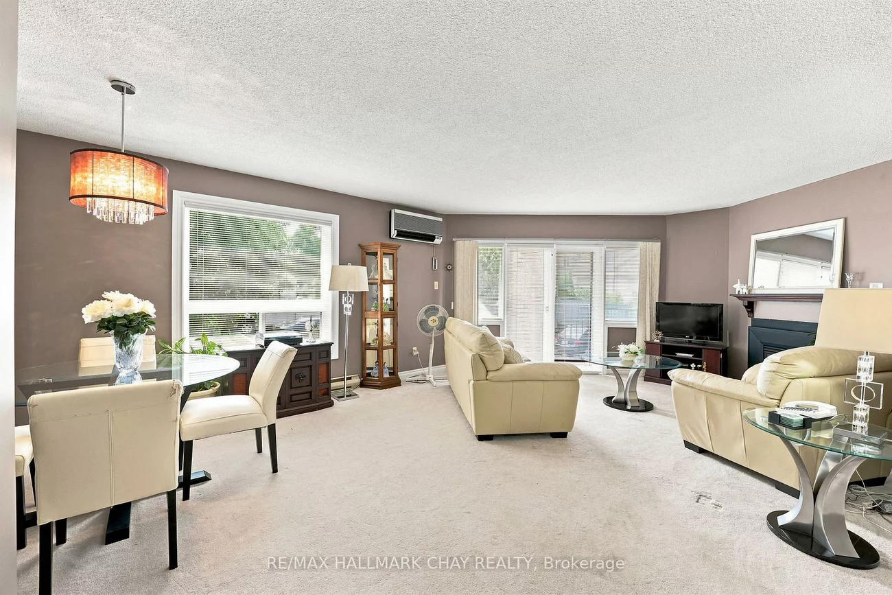 131, Clapperton, Wellington, Barrie