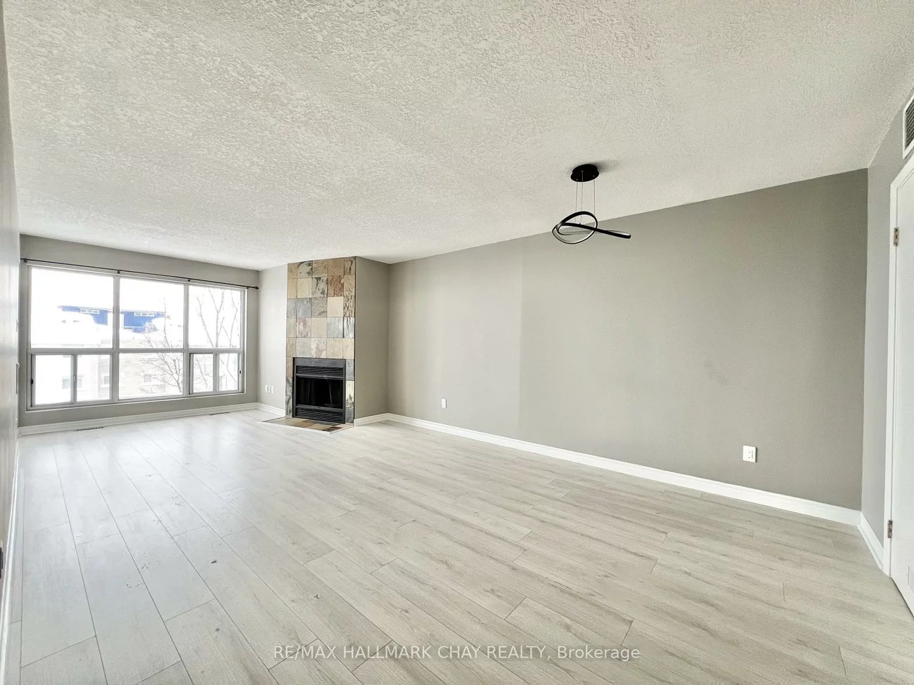 126, Bell Farm, Alliance, Barrie