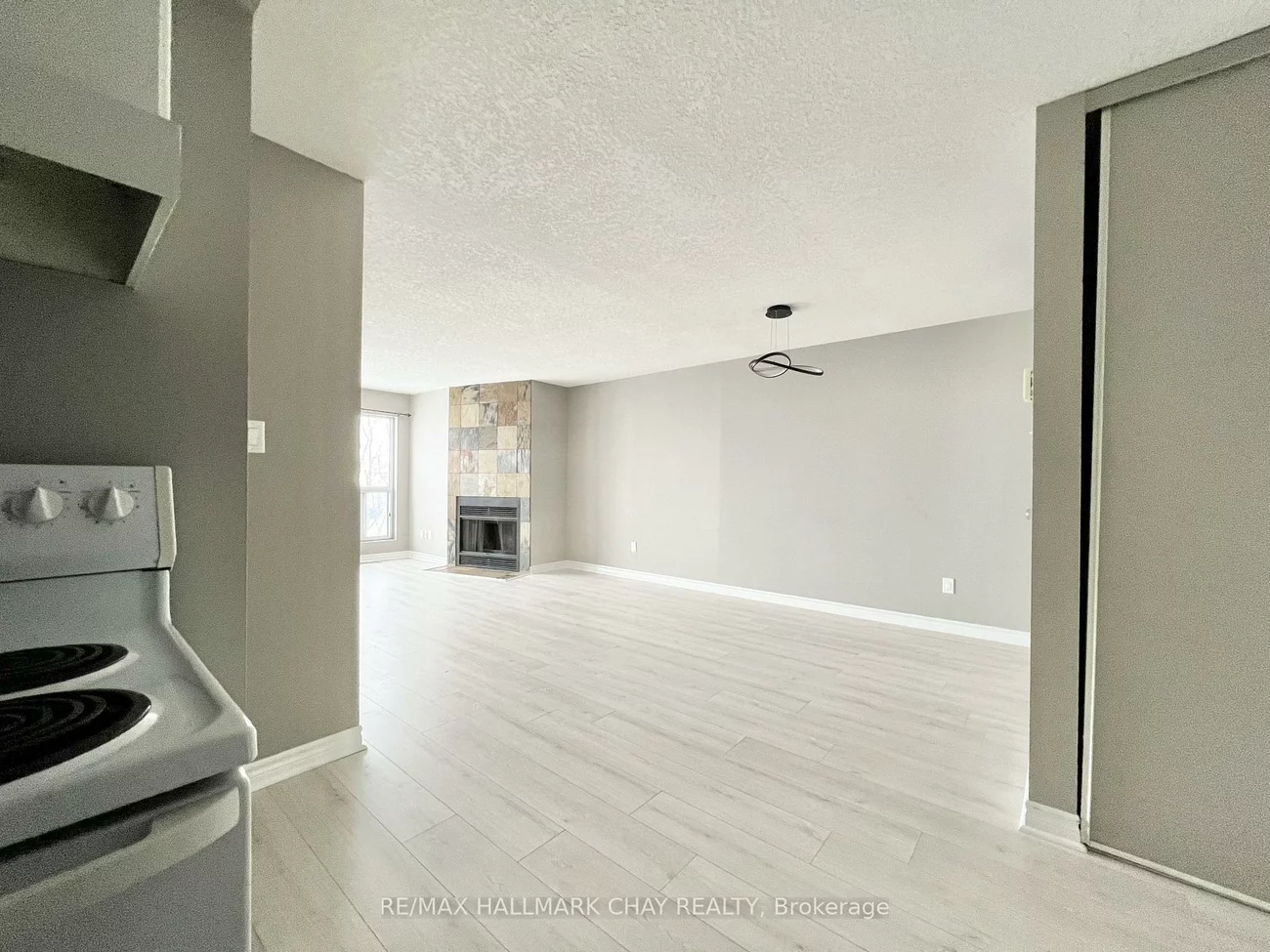 126, Bell Farm, Alliance, Barrie