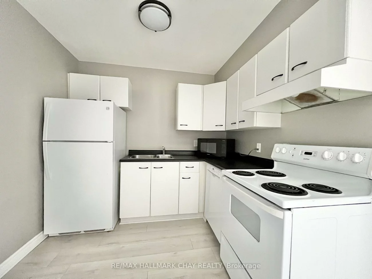 126, Bell Farm, Alliance, Barrie