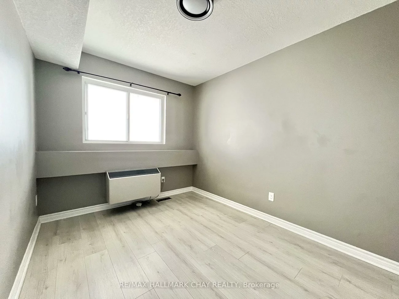 126, Bell Farm, Alliance, Barrie