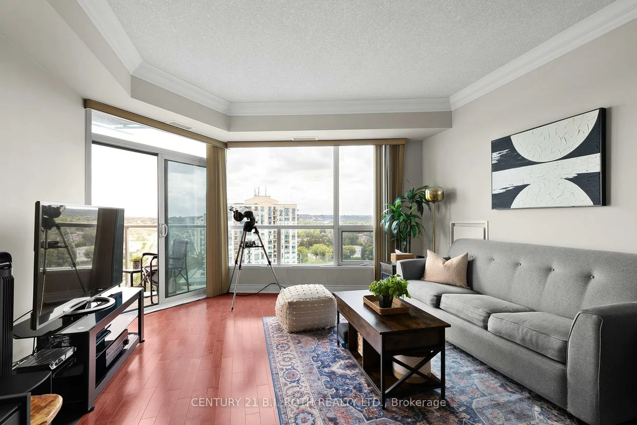 37, Ellen, City Centre, Barrie