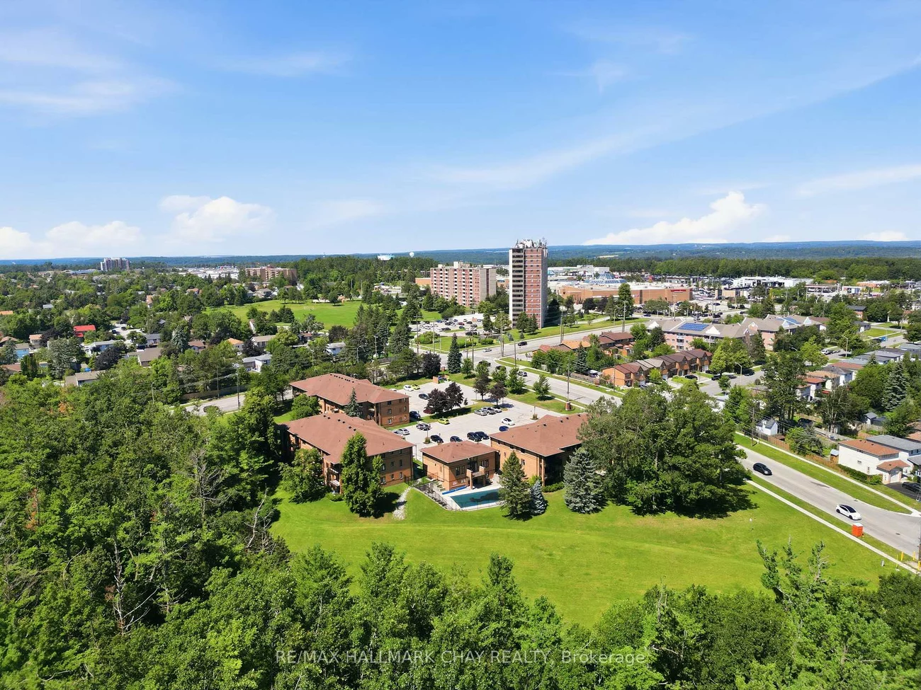10C, Coulter, Sunnidale, Barrie