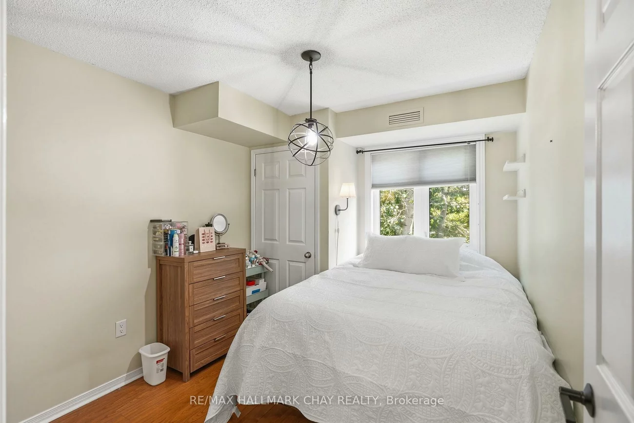 10C, Coulter, Sunnidale, Barrie