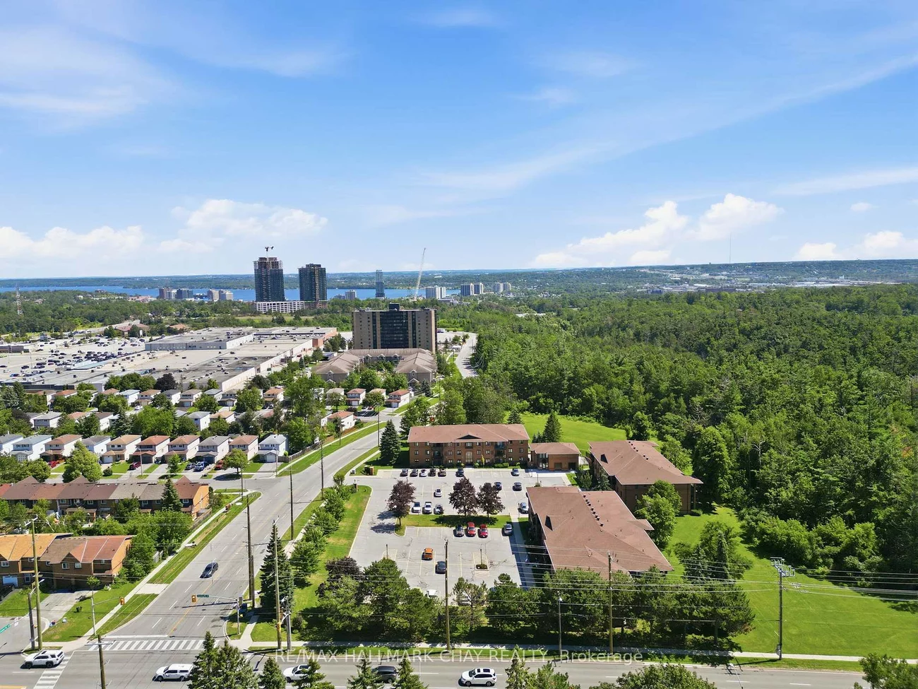 10C, Coulter, Sunnidale, Barrie