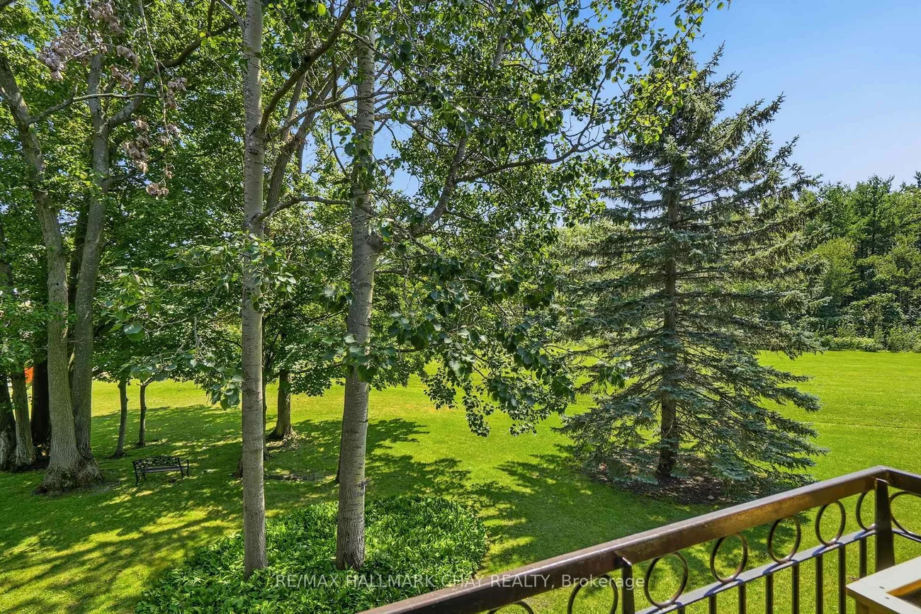 10C, Coulter, Sunnidale, Barrie