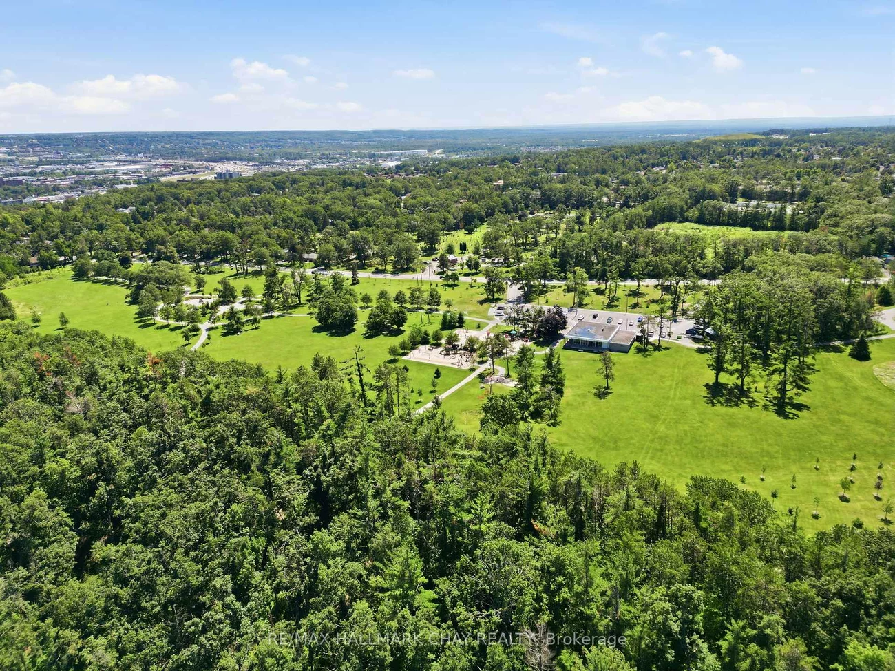 10C, Coulter, Sunnidale, Barrie