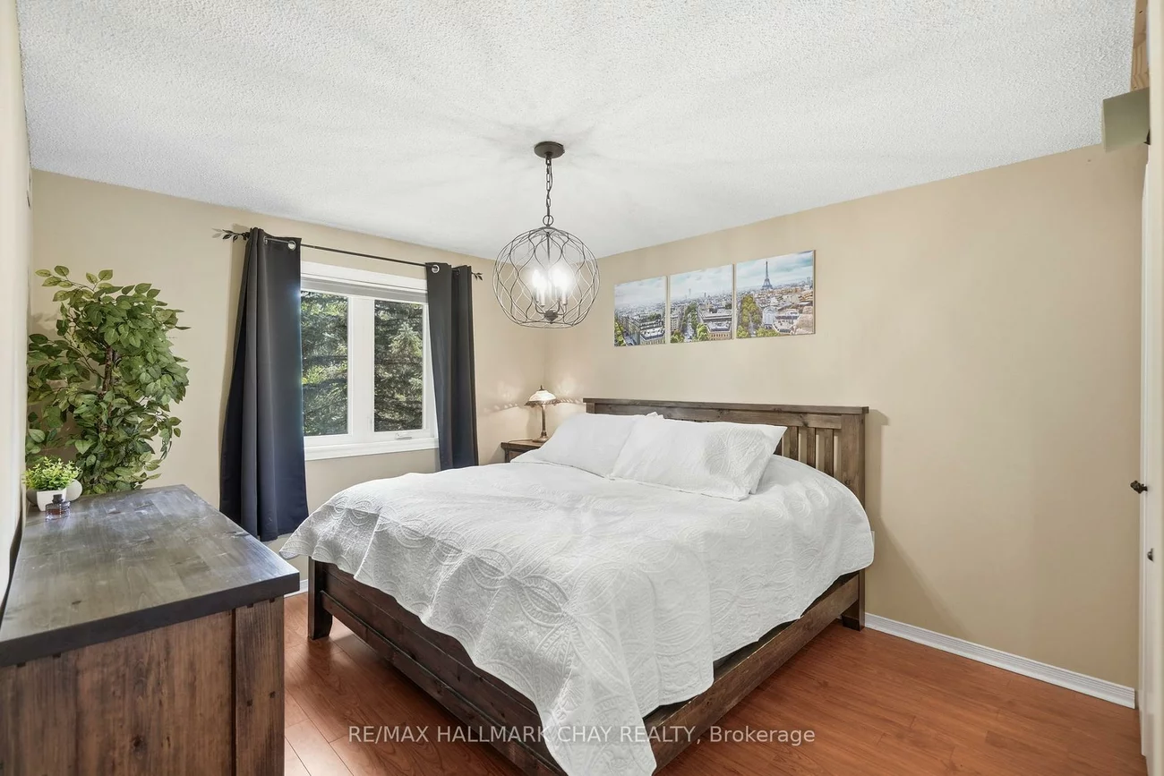 10C, Coulter, Sunnidale, Barrie