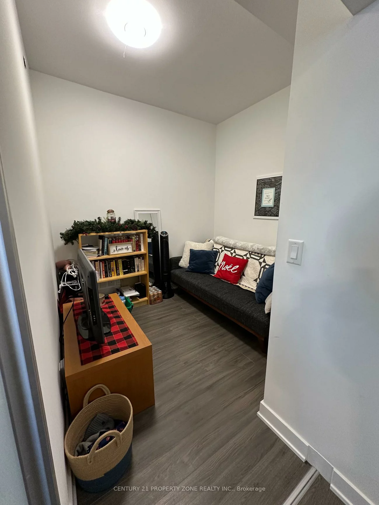 681, Yonge, Painswick South, Barrie