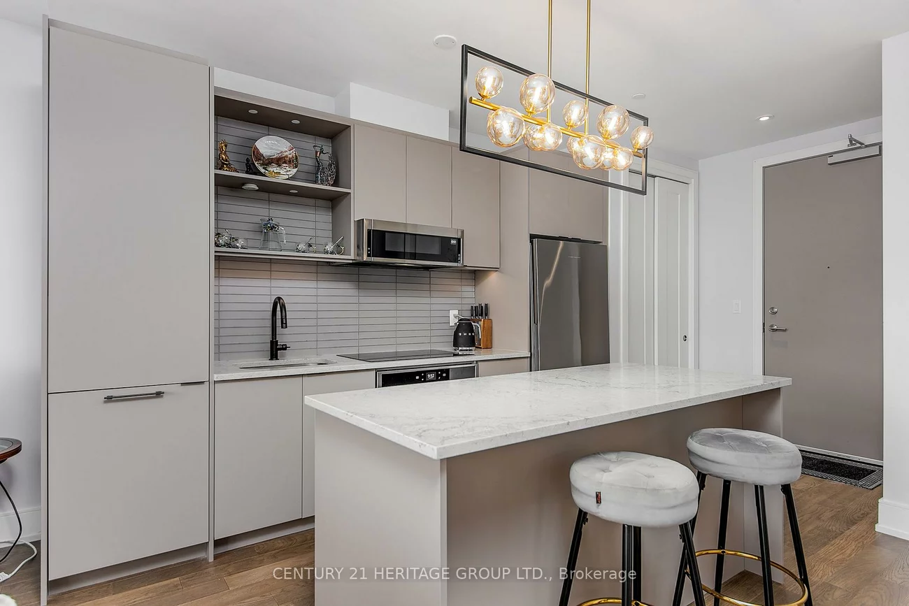 185, Dunlop, North Shore, Barrie
