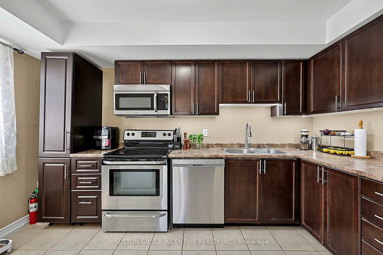 139, Sydenham Wells, Georgian Drive, Barrie