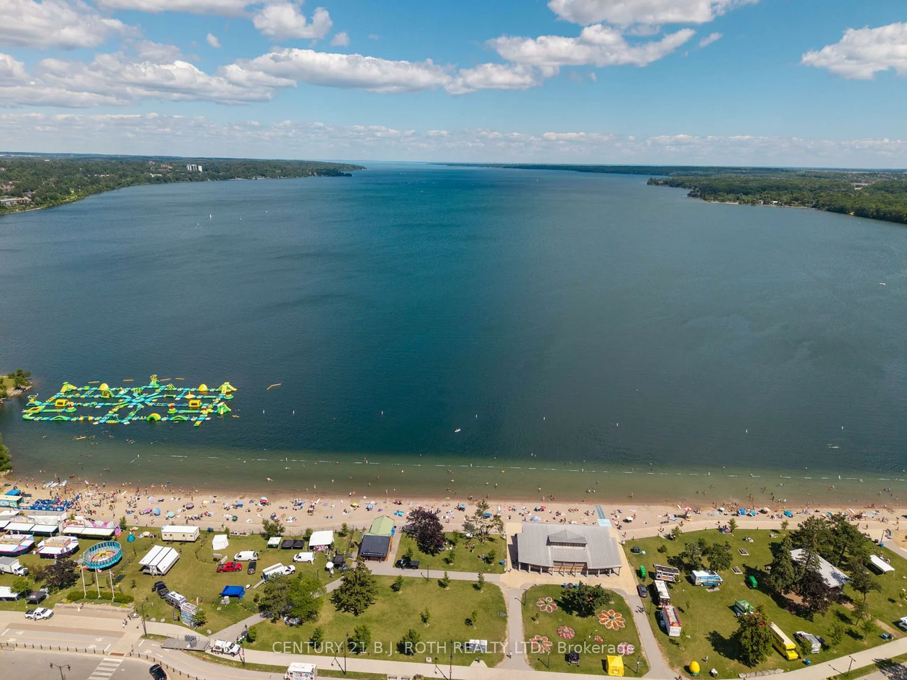 65, Ellen, City Centre, Barrie