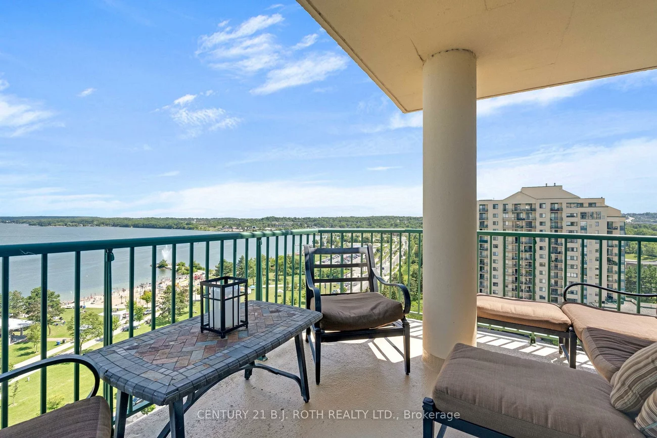 65, Ellen, City Centre, Barrie