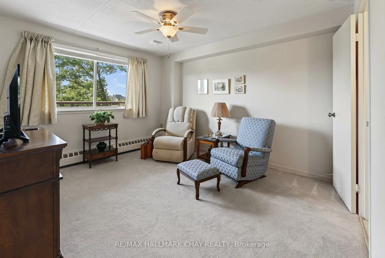 414, Blake, Codrington, Barrie